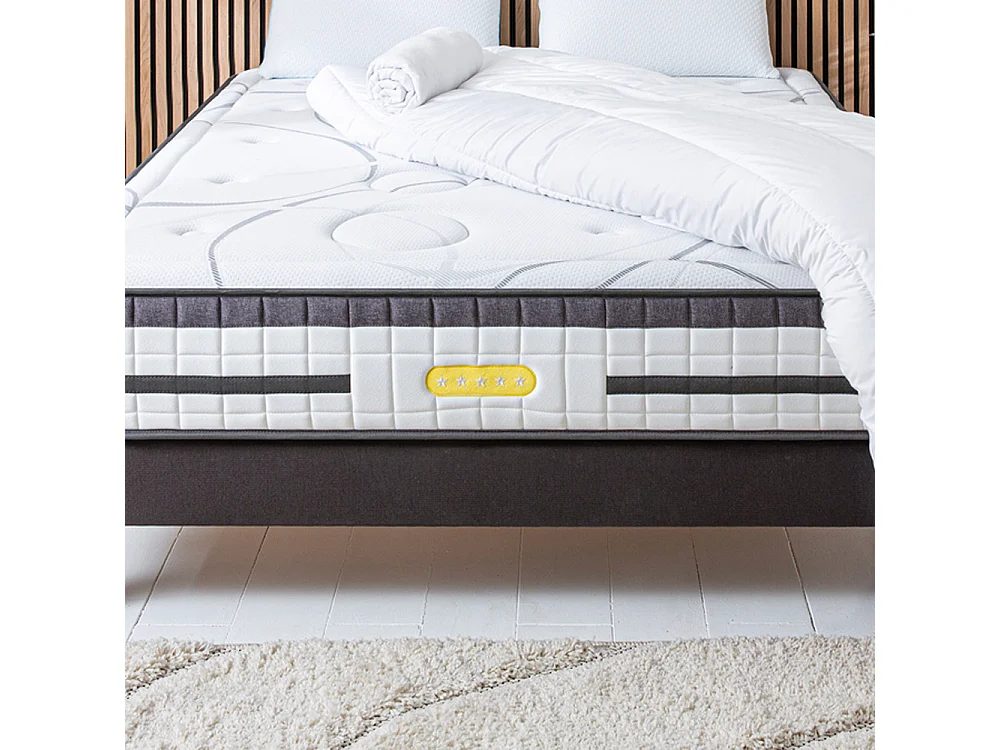 Couette Synthétique - 240x260cm pour lit 180cm