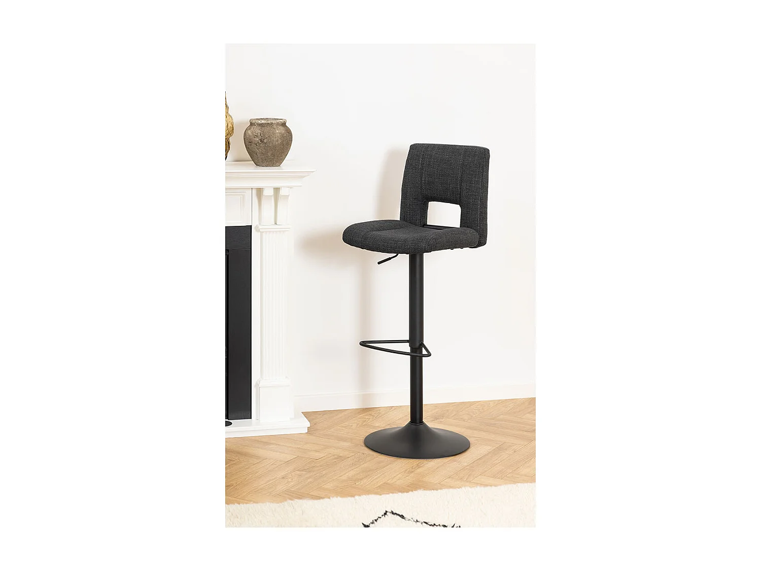 Sylvia tabouret de bar tissu gris.