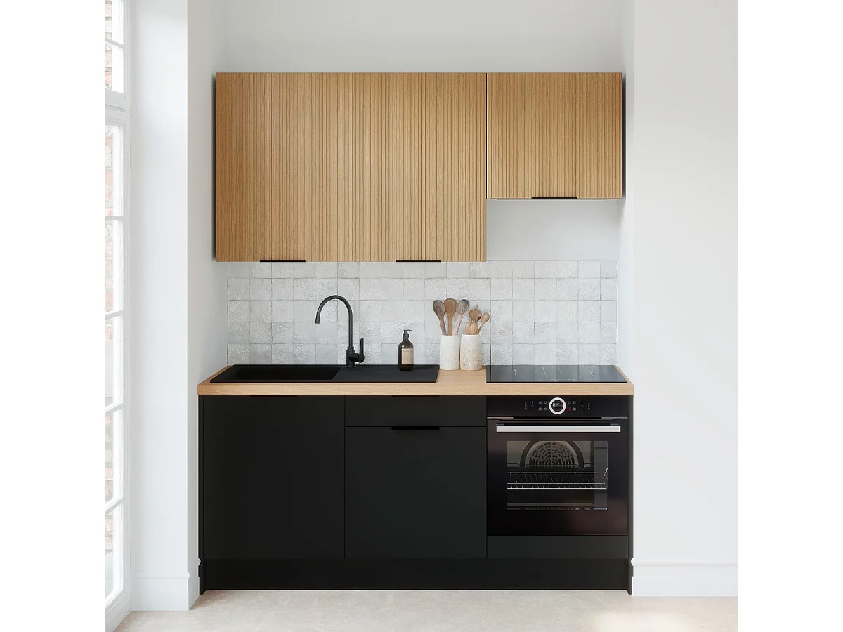 Ensemble de 6 meubles de cuisine - L. 185 cm - noir et chêne clair cannelé - Luzia Mix