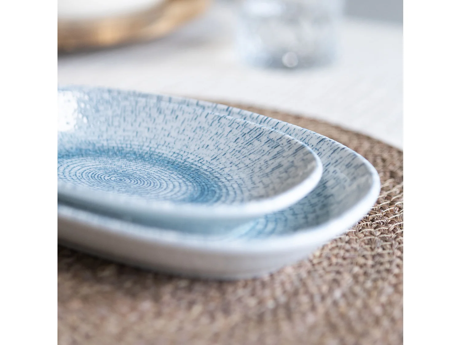 Novastyl - Lot 6 Assiettes Ovales Aqua 23.5x13.5cm En Porcelaine Blanc Et Bleu