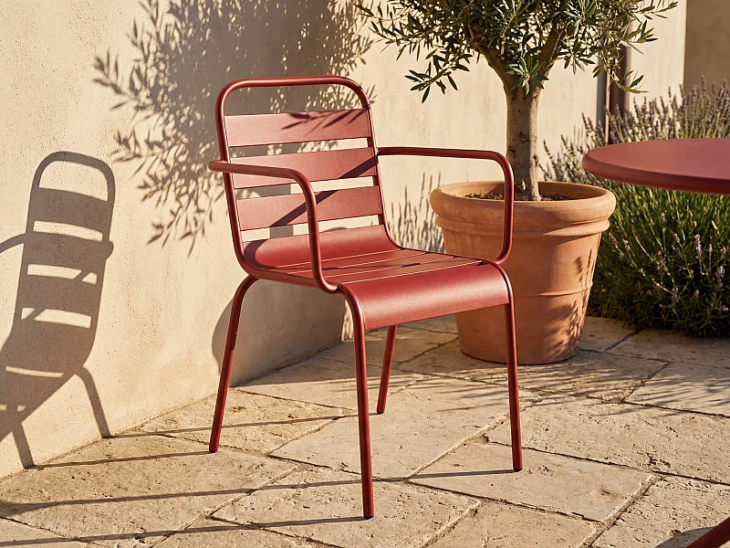 Lot de 2 fauteuils de jardin empilables en métal - Rouge - MIRMANDE de MYLIA