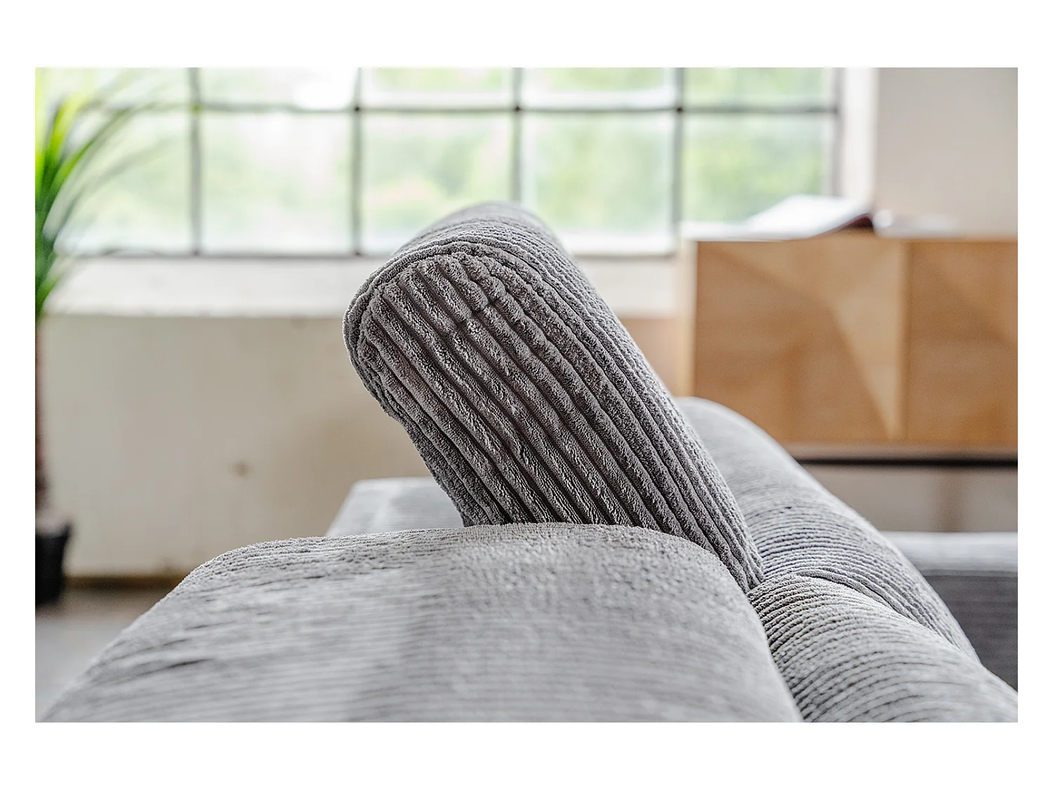 Canapé - anthracite Velours côtelé - KIANA