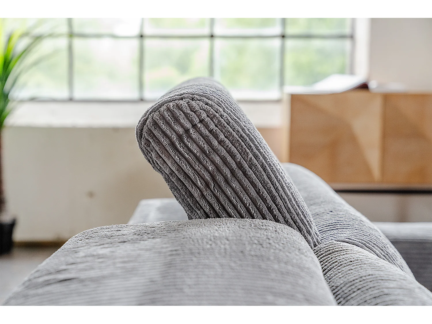 Canapé - anthracite Velours côtelé - KIANA