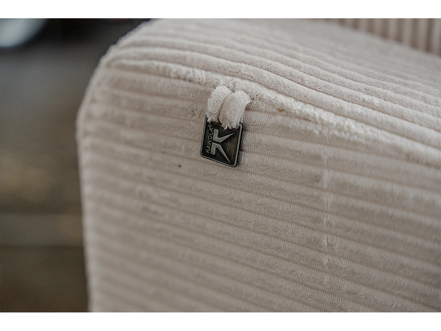 Sofa - Cremeweiß Cord - KIANA