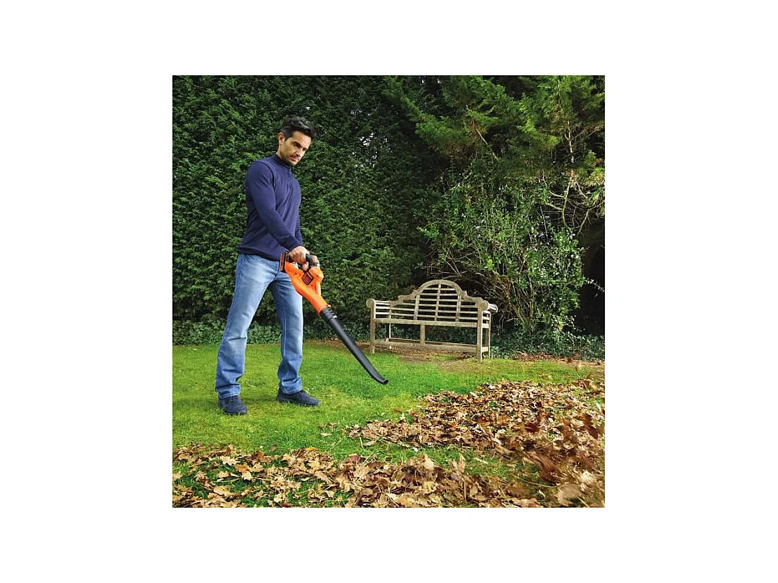 BLACK + DECKER Souffleur  18V - 2Ah - Sans Fil GWC1820PC