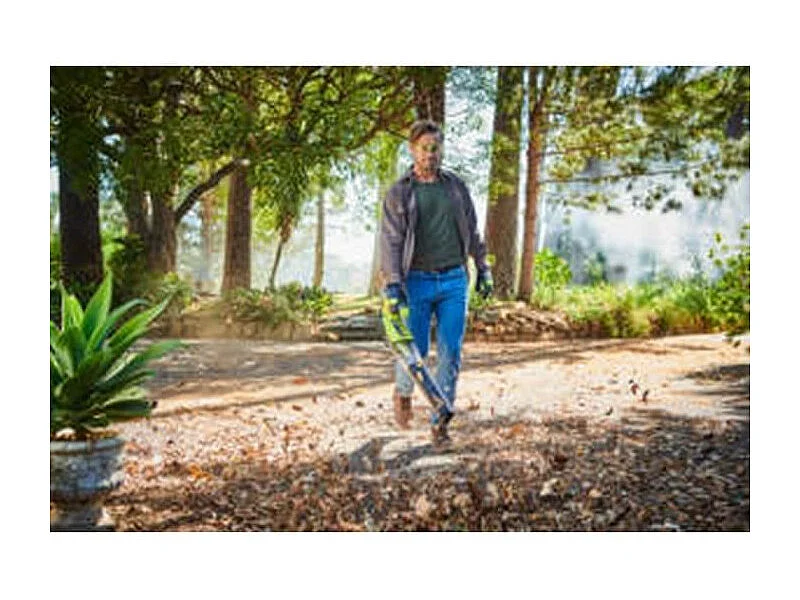 Souffleur RYOBI 18V OnePlus - 1 batterie LithiumPlus 4.0Ah - 1 chargeur rapide 2.0Ah RBL1820S40F