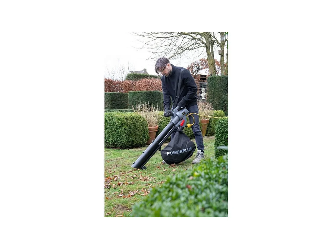 POWER PLUS Aspirateur souffleur broyeur de feuilles 3300W POWEG9013