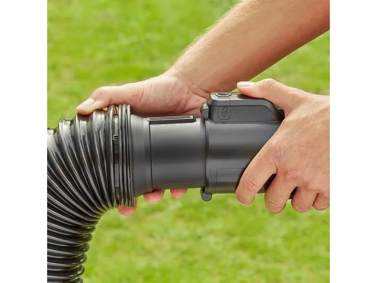 BLACK+DECKER - Aspirateur, Souffleur, Broyeur de feuilles filaire 3000W - BEBLV300-QS - Livre avec tuyau flexible et sac a dos 7