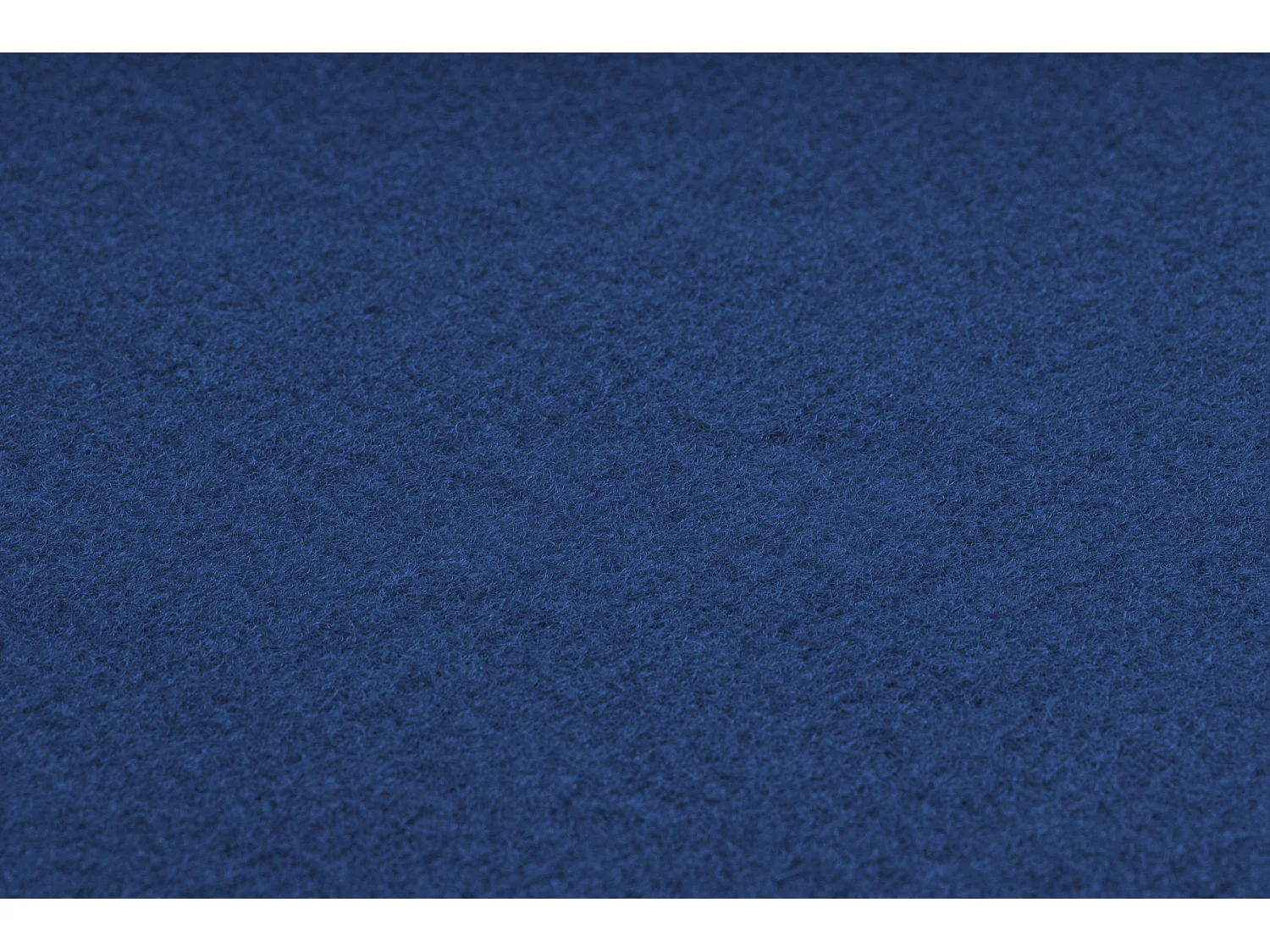 Tapis ANTIDÉRAPANT RUMBA 1380 couleur unique saphir 150x200 cm