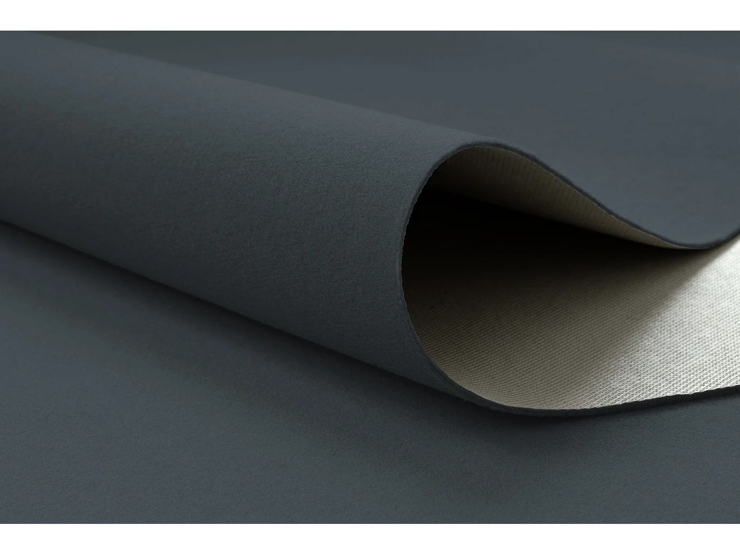 Tapis ANTIDÉRAPANT RUMBA 1720 couleur unique graphite 200x350 cm