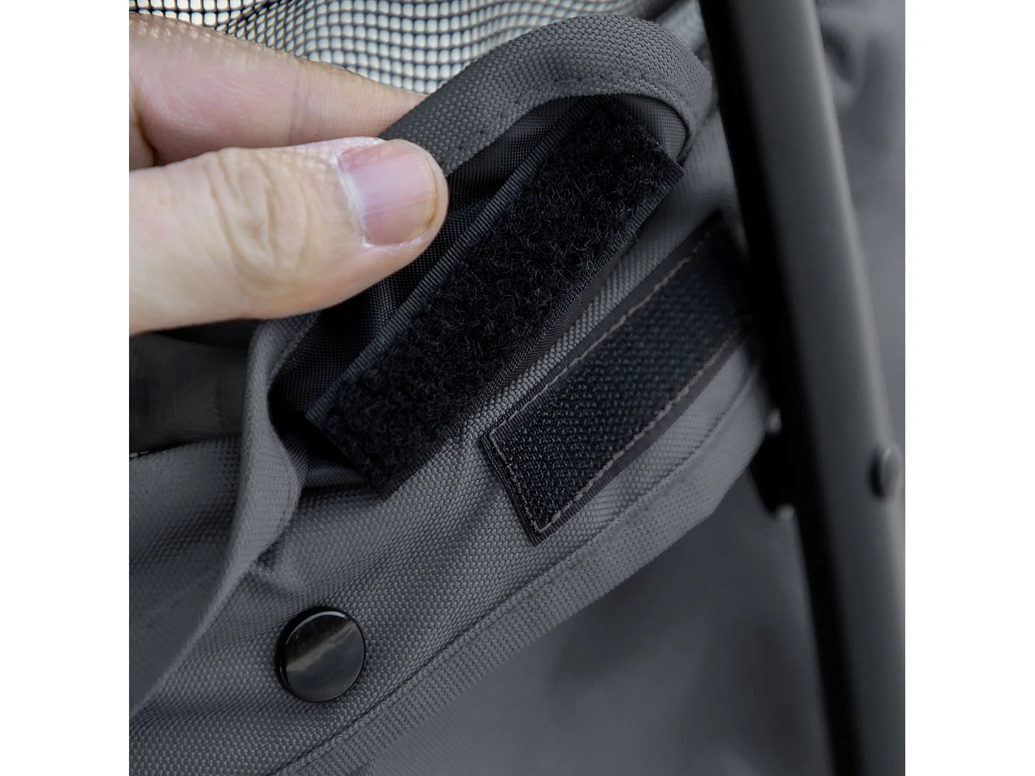 Passeggino per cani pieghevole con tettuccio regolabile grigio e nero