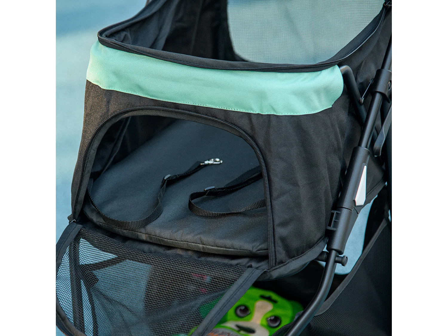 Passeggino cani pieghevole con 3 ruote e copertura antipioggia verde