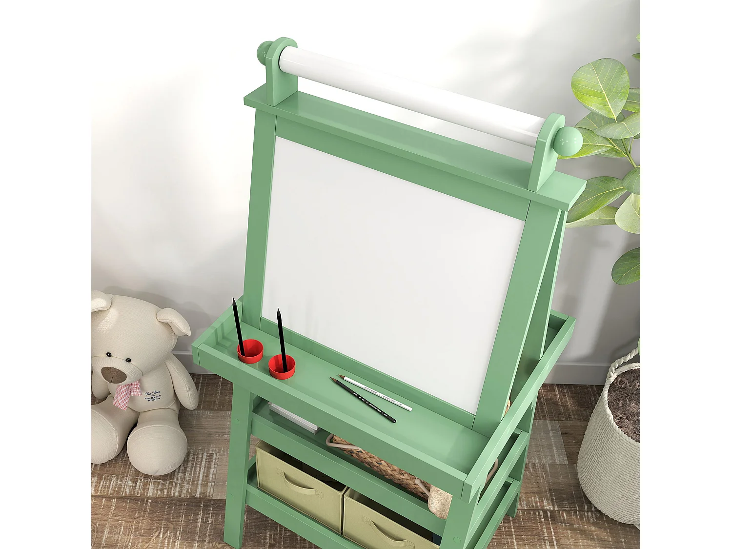 Lavagna per bambini con cavalletto in legno e rotolo di carta verde