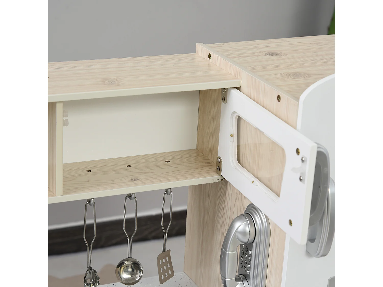 Cucina giocattolo in legno per bambini con utensili in acciaio