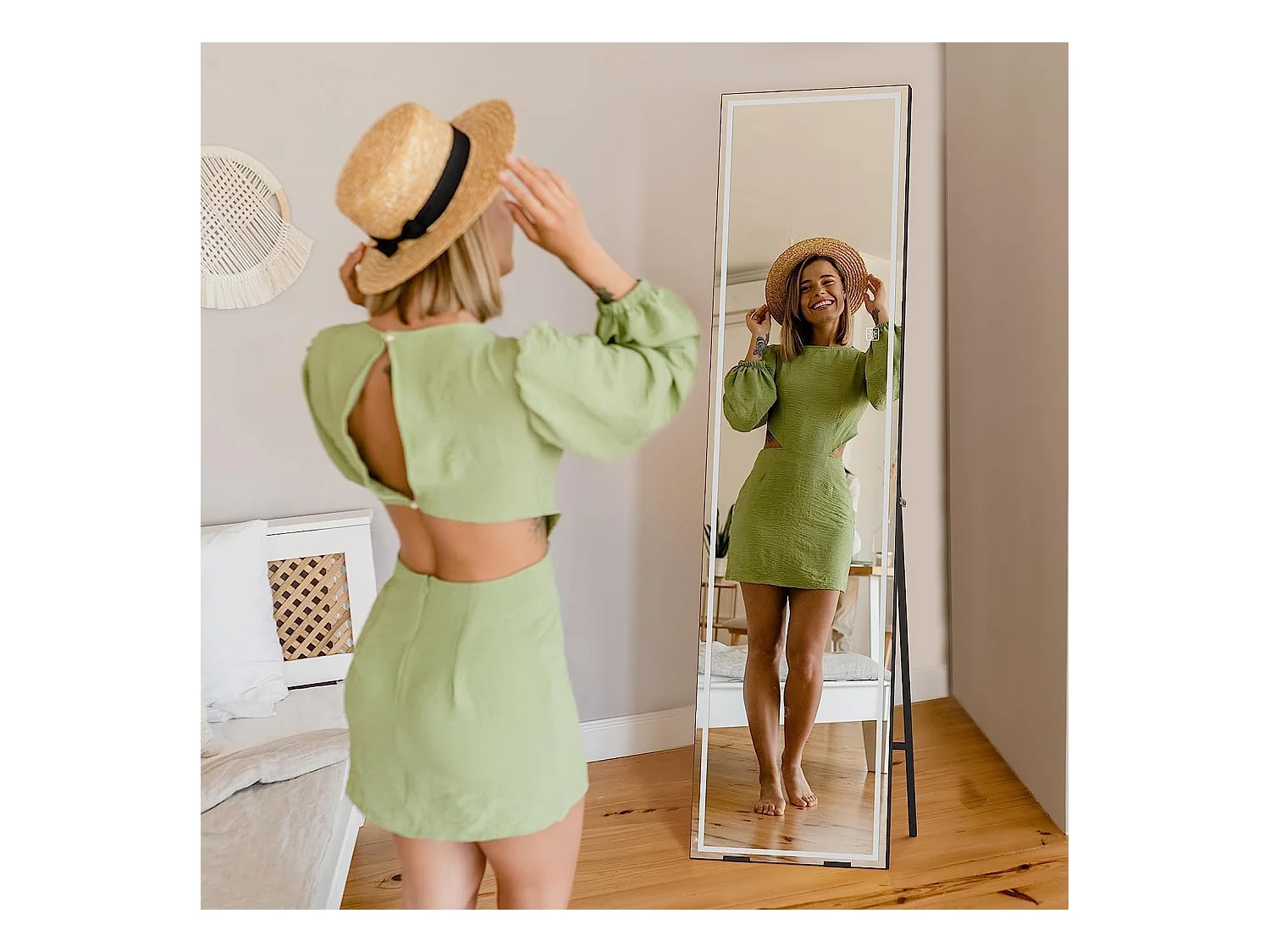 LED staande spiegel 130x40cm, grote wand- of staande spiegel, 3 instelbare kleuren verlichting, aanraakschakelaar, ideaal voor slaapkamer of woonkamer, zwart