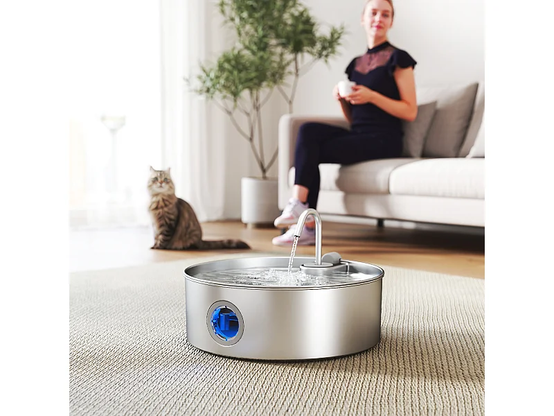 Fontanella per gatto da 7l con luce led 30.5x31.2x19.3 cm argento