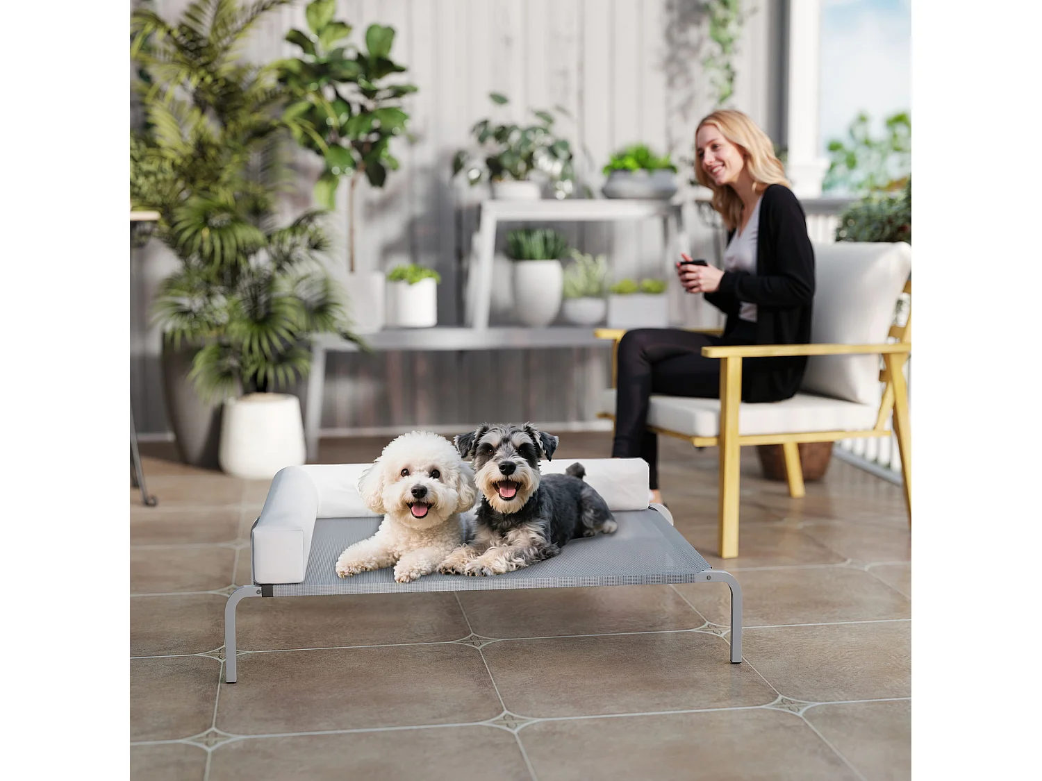 Lettino per cani rialzato con cuscino a l grigio chiaro e argento