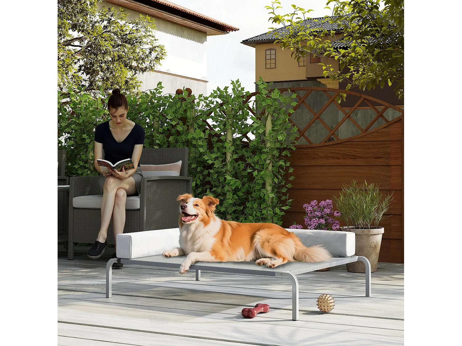 Lettino per cani rialzato con cuscino a l grigio chiaro e argento