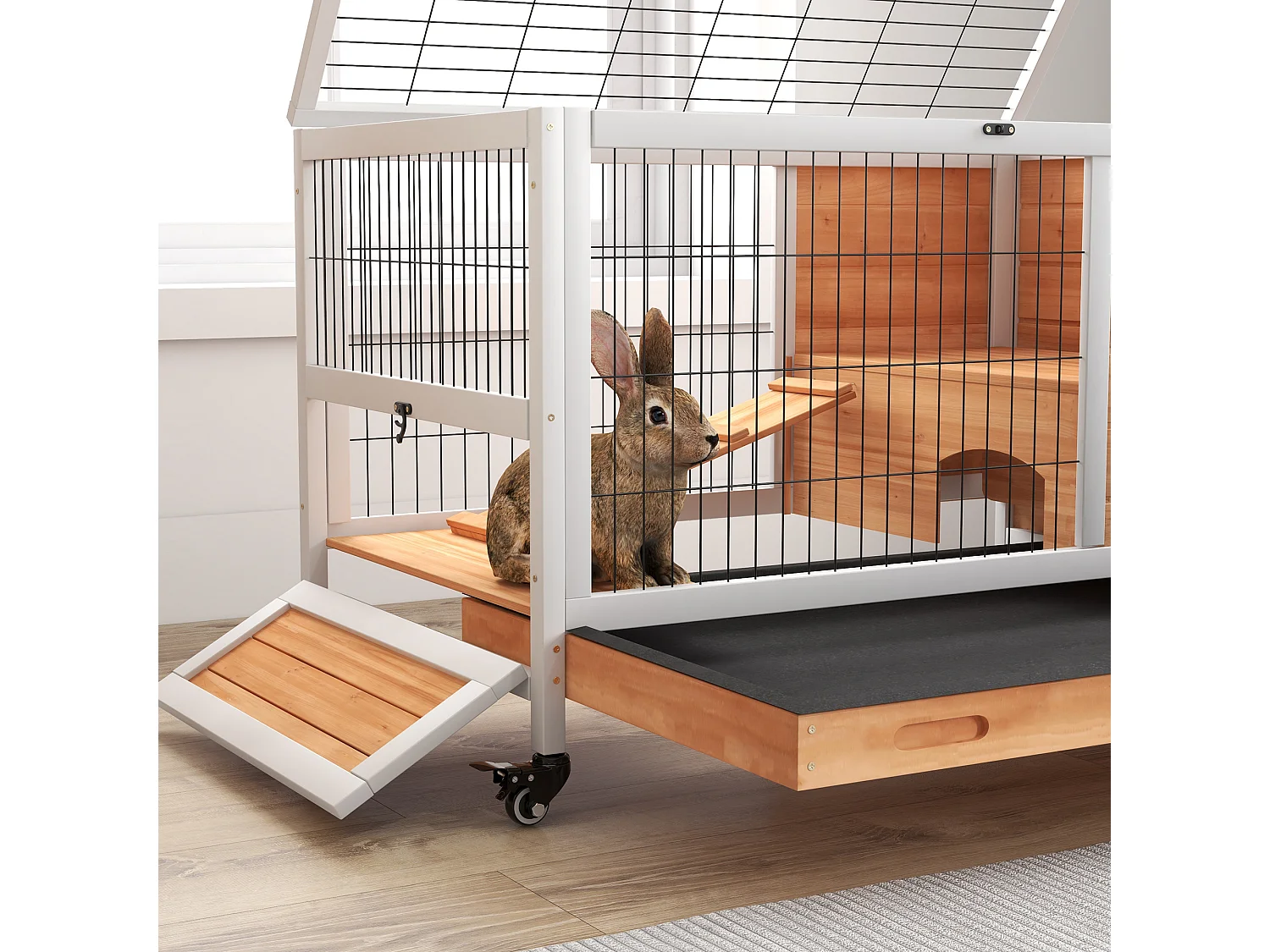 Conigliera in legno con 4 ruote, casetta per conigli e rampa giallo