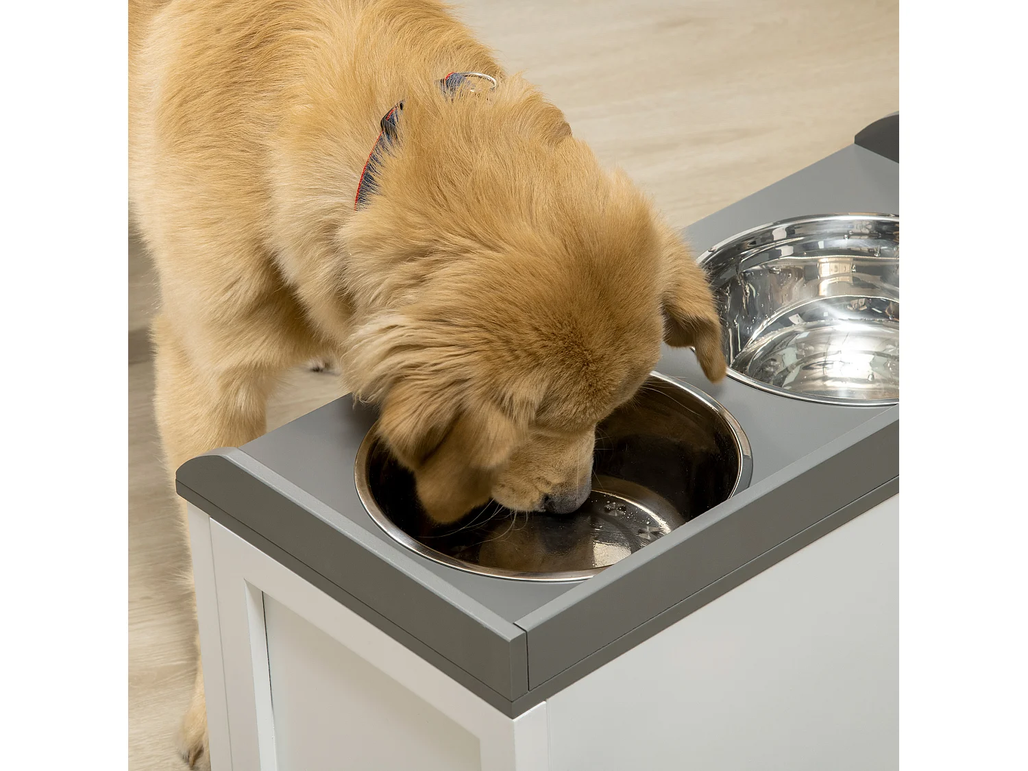 Ciotole per cani rialzate in acciaio inox e legno con cassetto 60x30x36cm