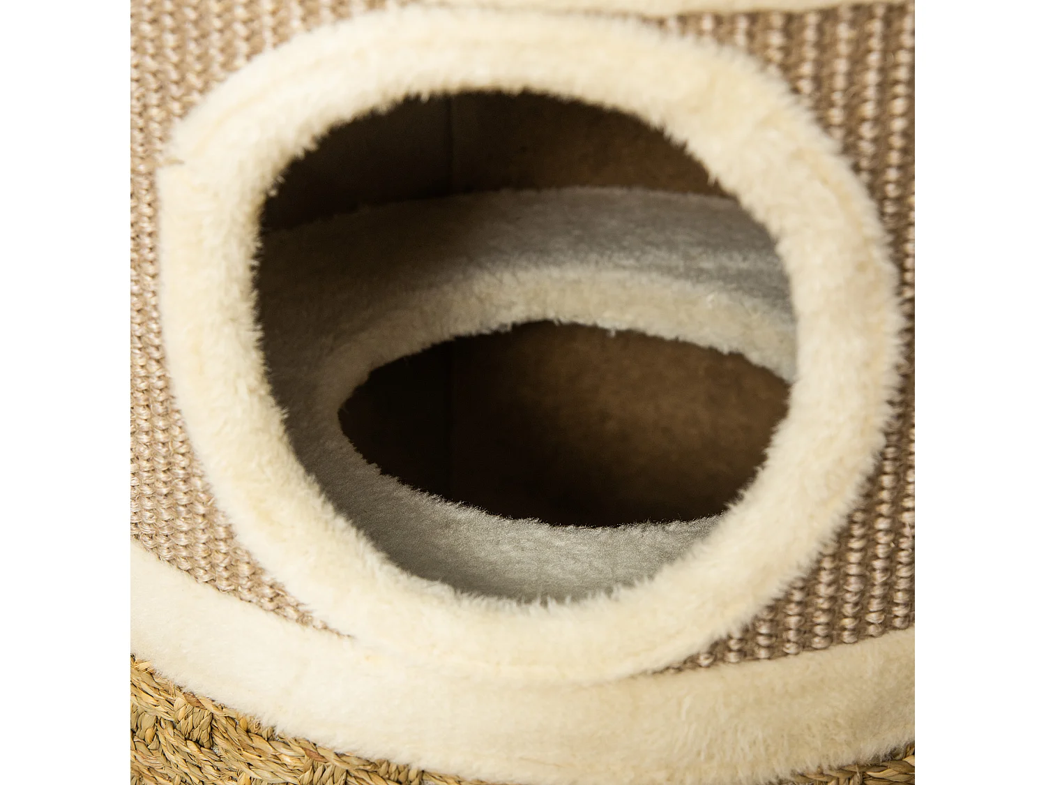 Casetta cuccia per gatti tiragraffi a torre 3 nicchie corda in sisal alga marina