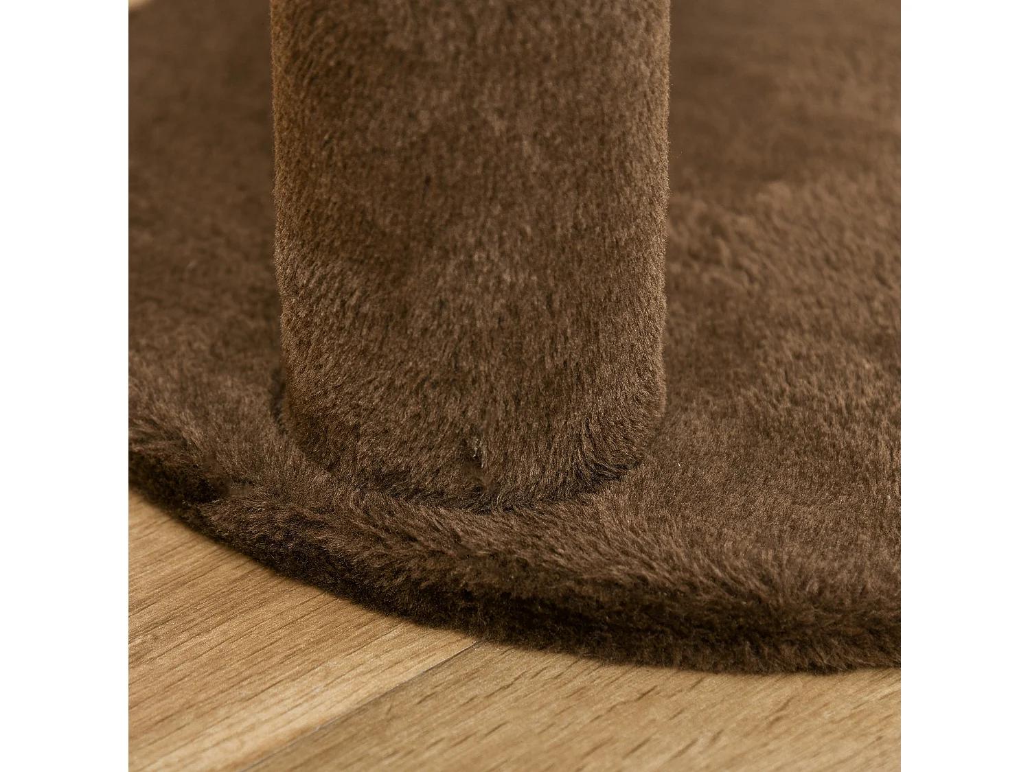 Albero tiragraffi per gatti con lettino in peluche e pali sisal marrone