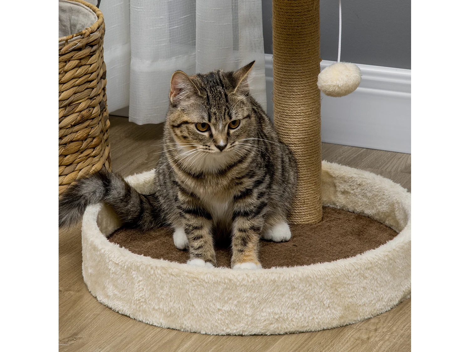 Tiragraffi per gatti 5kg max con lettino e pallina da gioco marrone beige