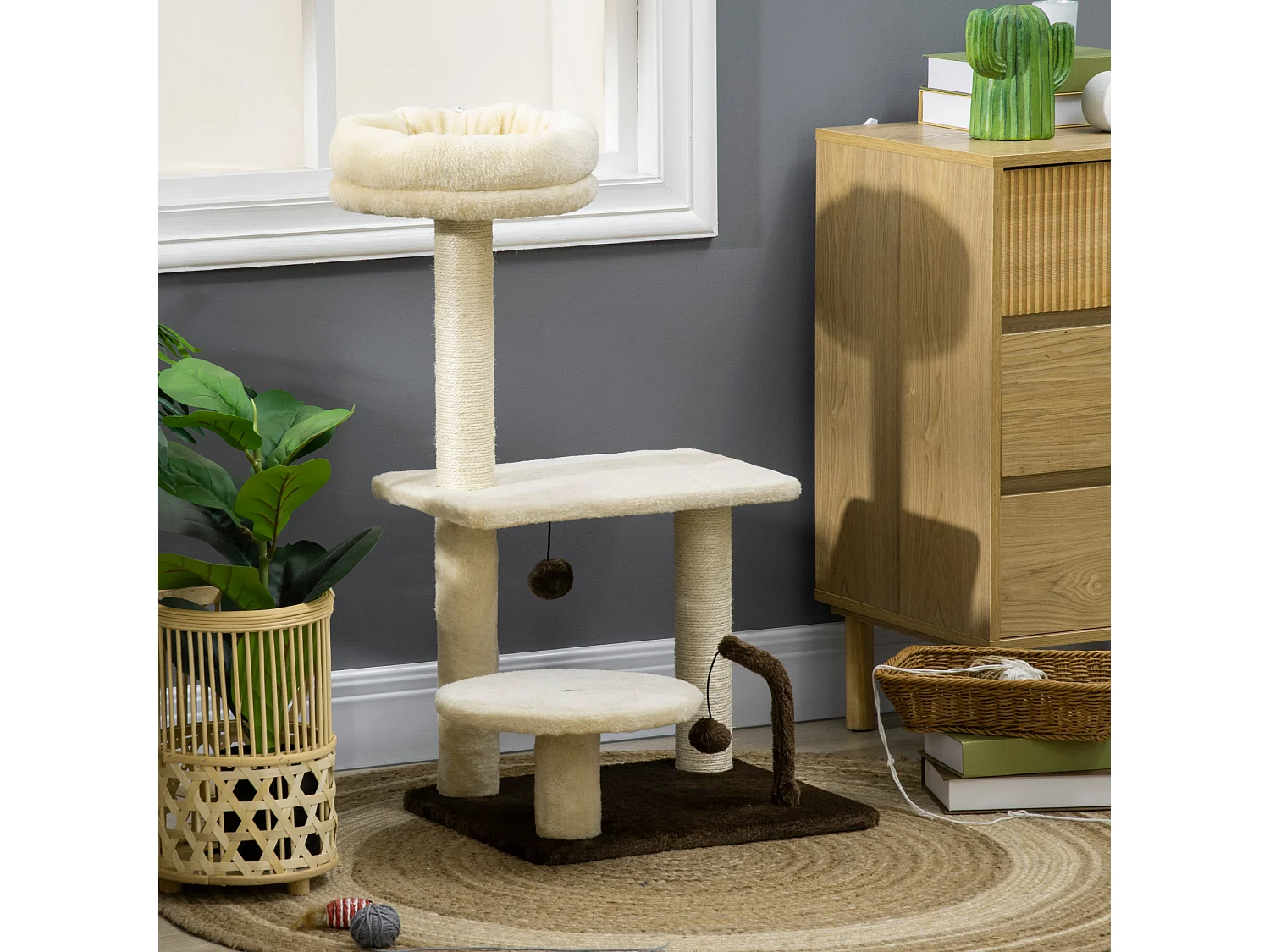 Albero tiragraffi per gatti con palo in sisal posatoio e palline da gioco