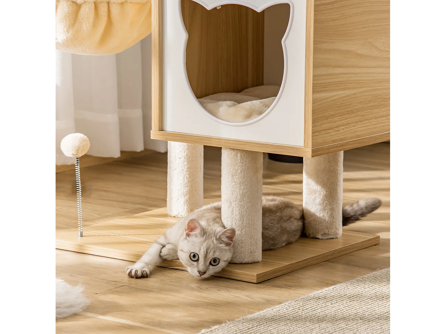 Tiragraffi per gatti con 2 pali, casetta, amaca, lettino e 2 palline