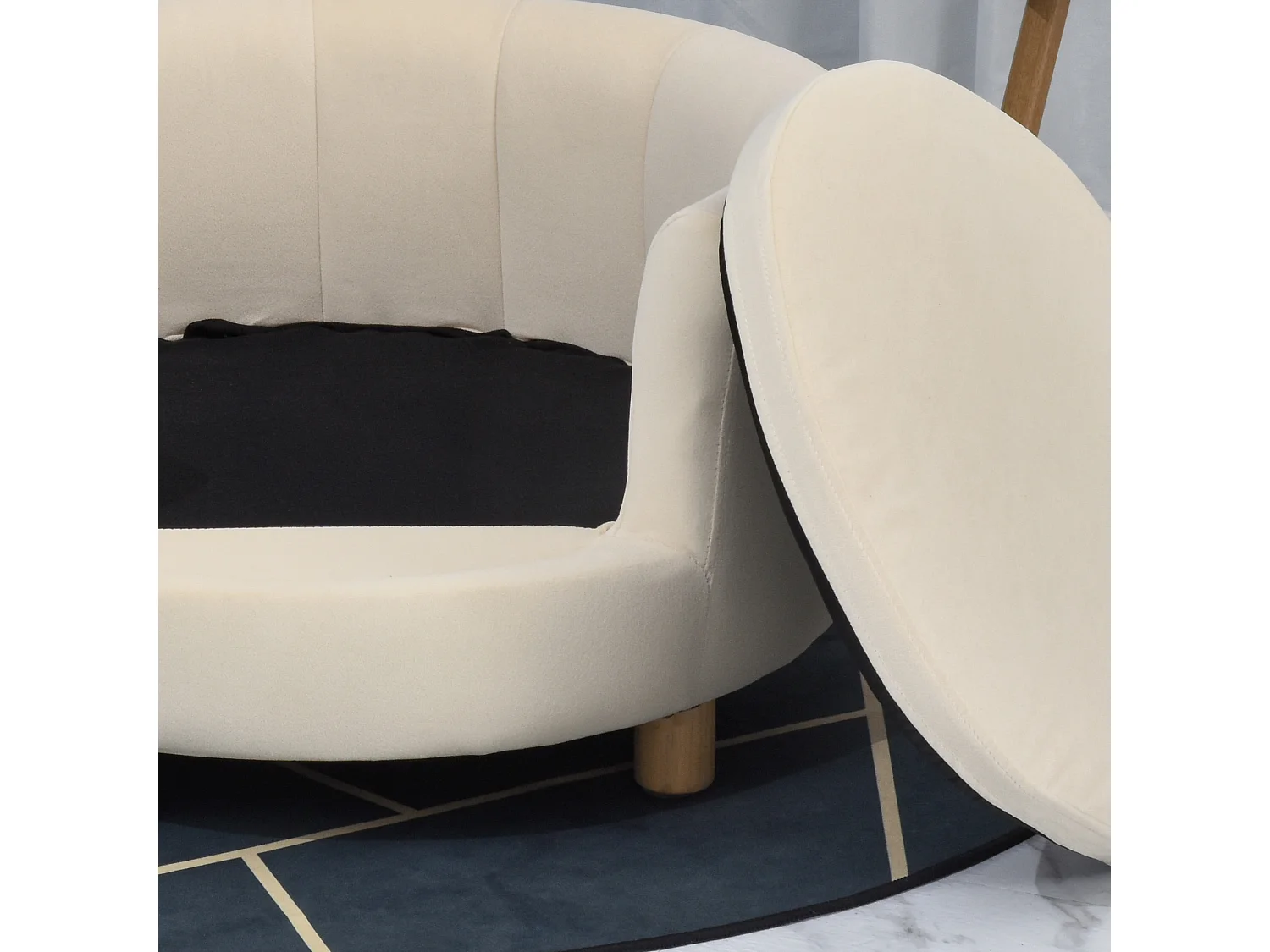 Divano per cani e gatti con schienale e cuscino rimovibile crema