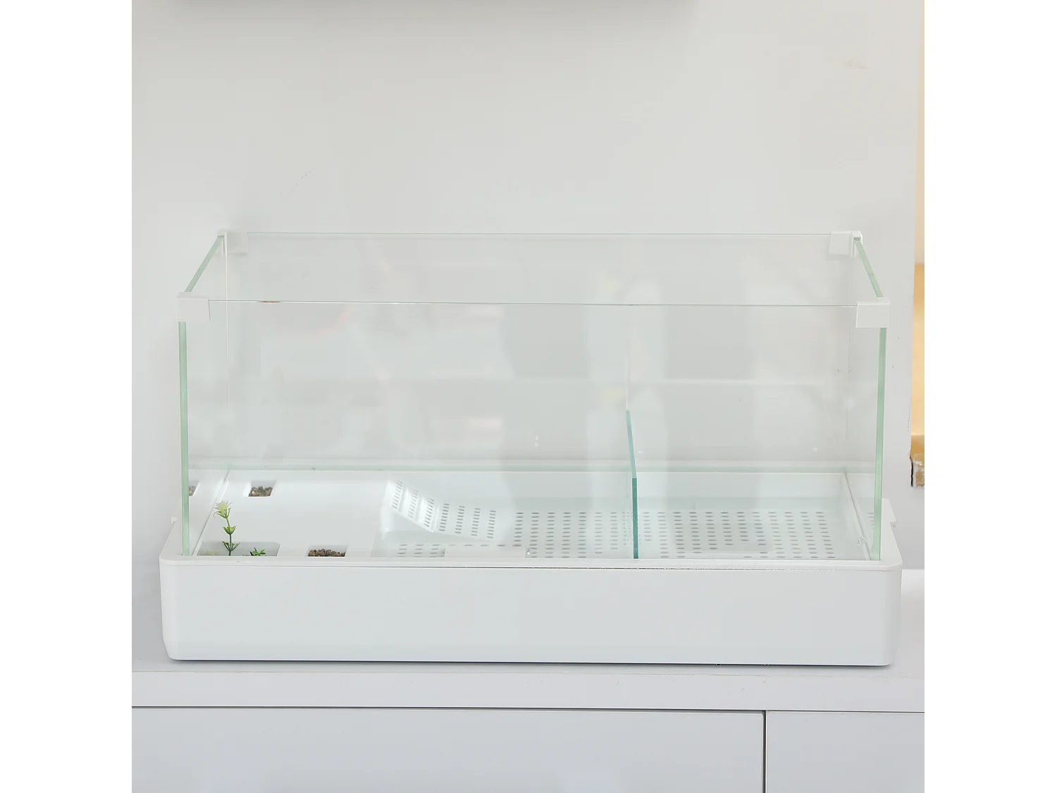 Vasca per tartarughe con filtro a 3 livelli e pannelli in vetro e abs