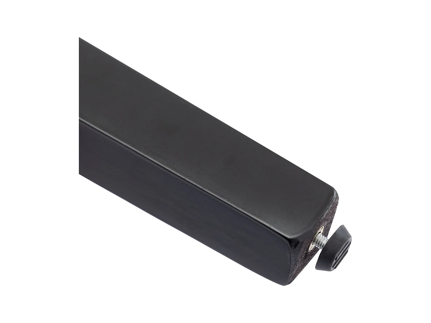 Set van 6 beige fluwelen stoelen met zwarte houten poten, decoratieve knopen en zilveren klinknagels