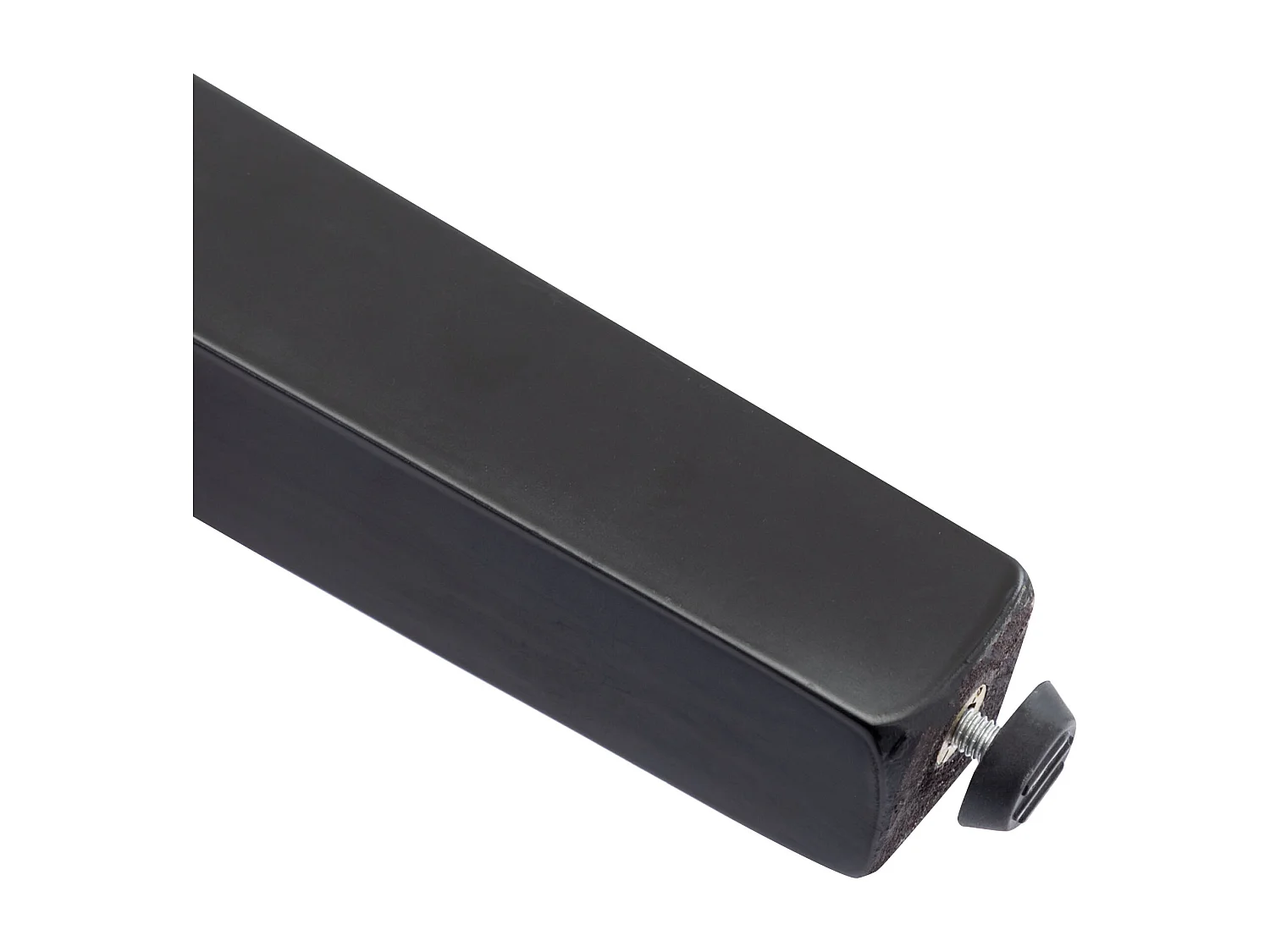 Set di 4 sedie in velluto beige con gambe in legno nero, bottoni decorativi e rivetti argentati