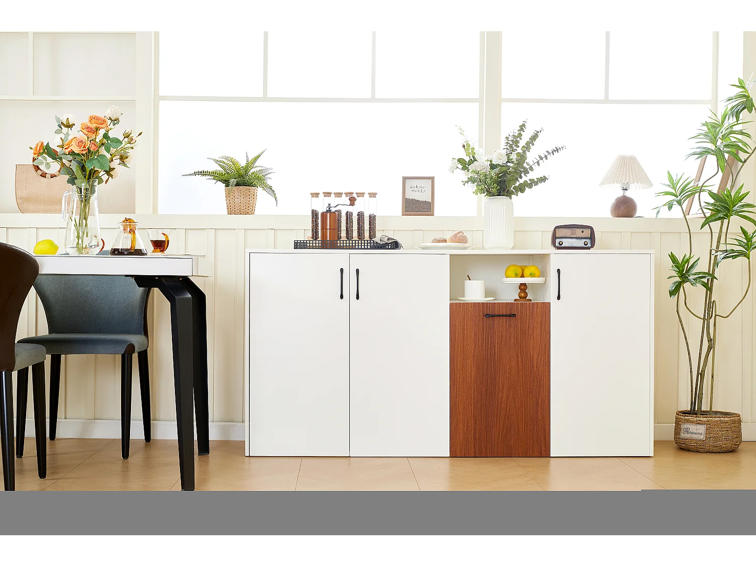 Aparador bajo de MDF blanco para almacenaje de cocina y salón 160x40x80 cm con estantes regulables