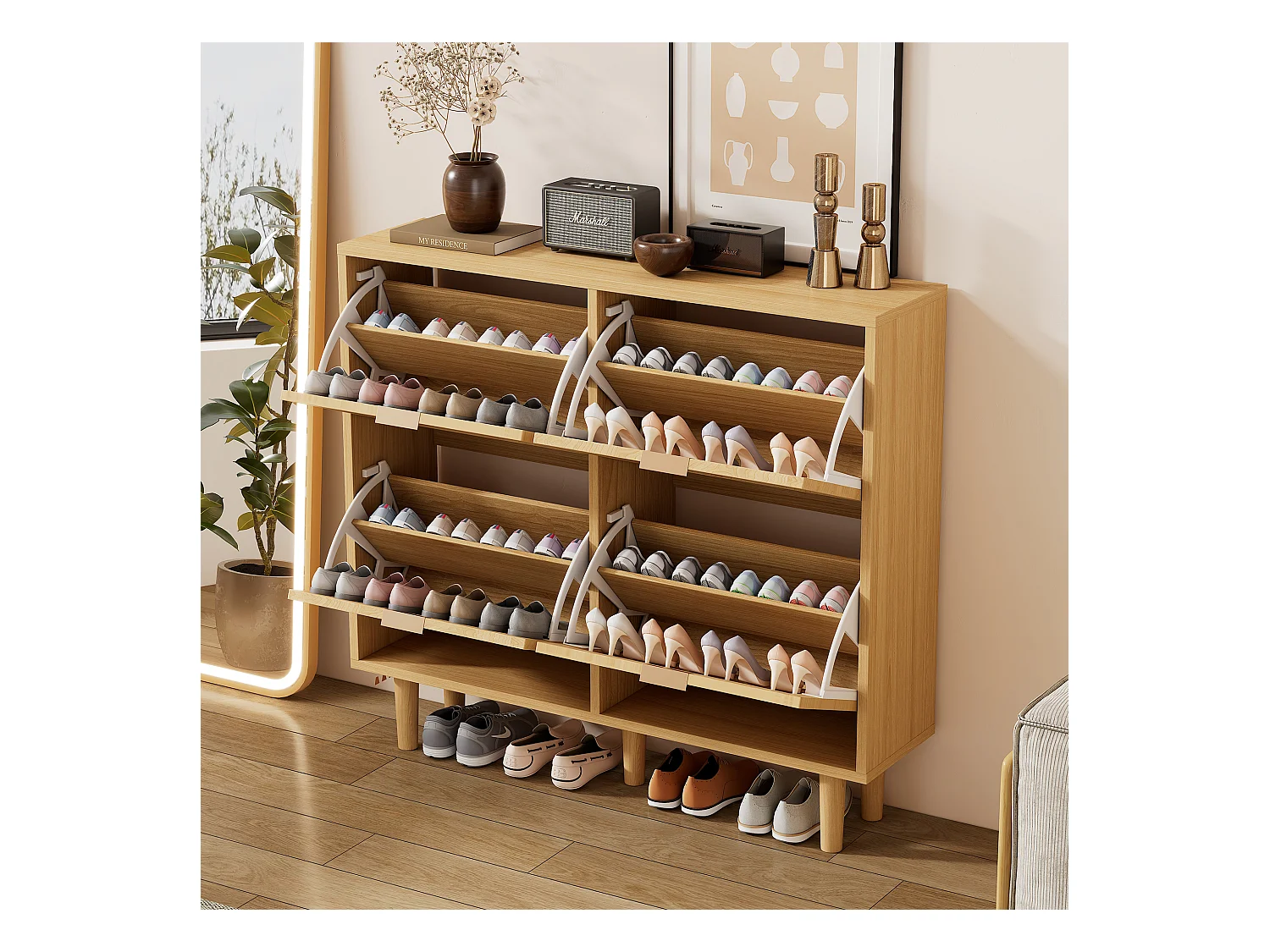 Zapatero de madera y ratán con puerta calada, entrada, pasillo, ahorra espacio, roble claro