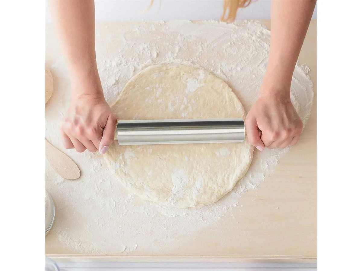 Rouleau à pâtisserie en acier inoxydable et bois