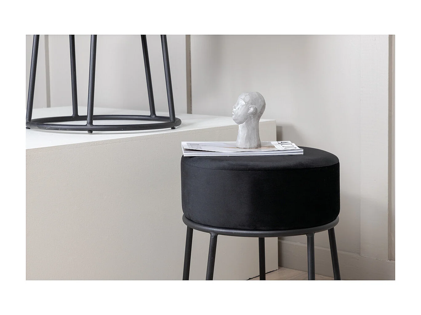 Pouf Design en Velours "Petra" 46cm Noir