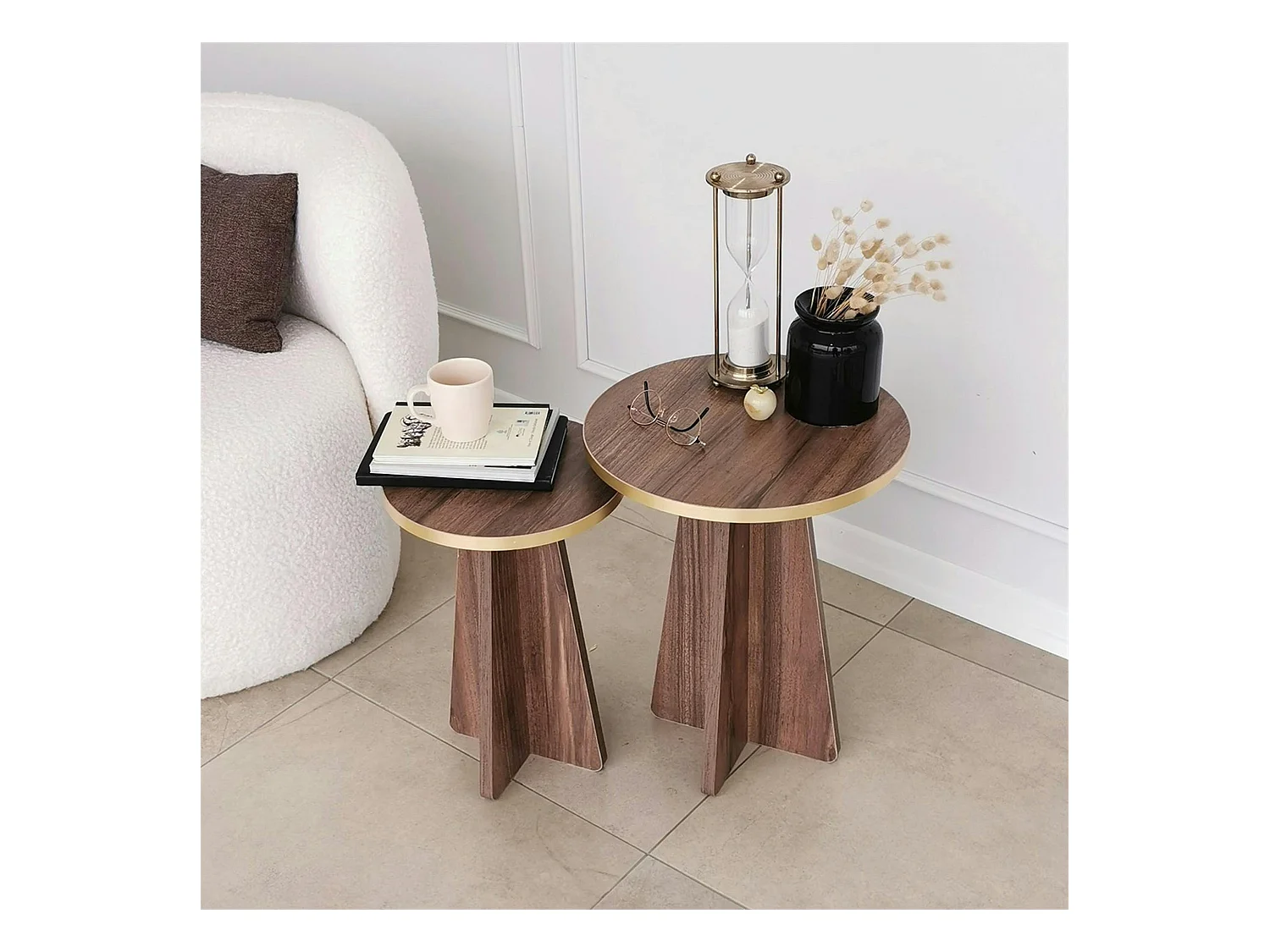 Bout de canapé moderne effet noyer - pieds trapèze, 2 pièces MARFA