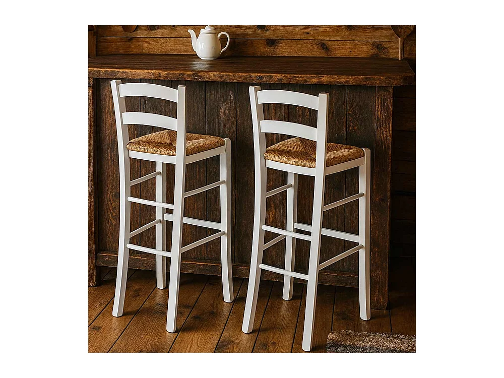 Paire de tabourets en bois blanc de 80 cm de haut avec dossier et assise en paille