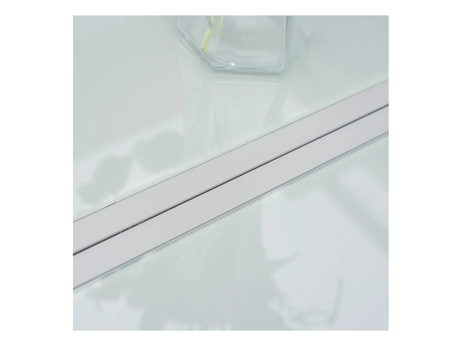 Set tavolo da giardino e 6 sedie con tessuto a rete