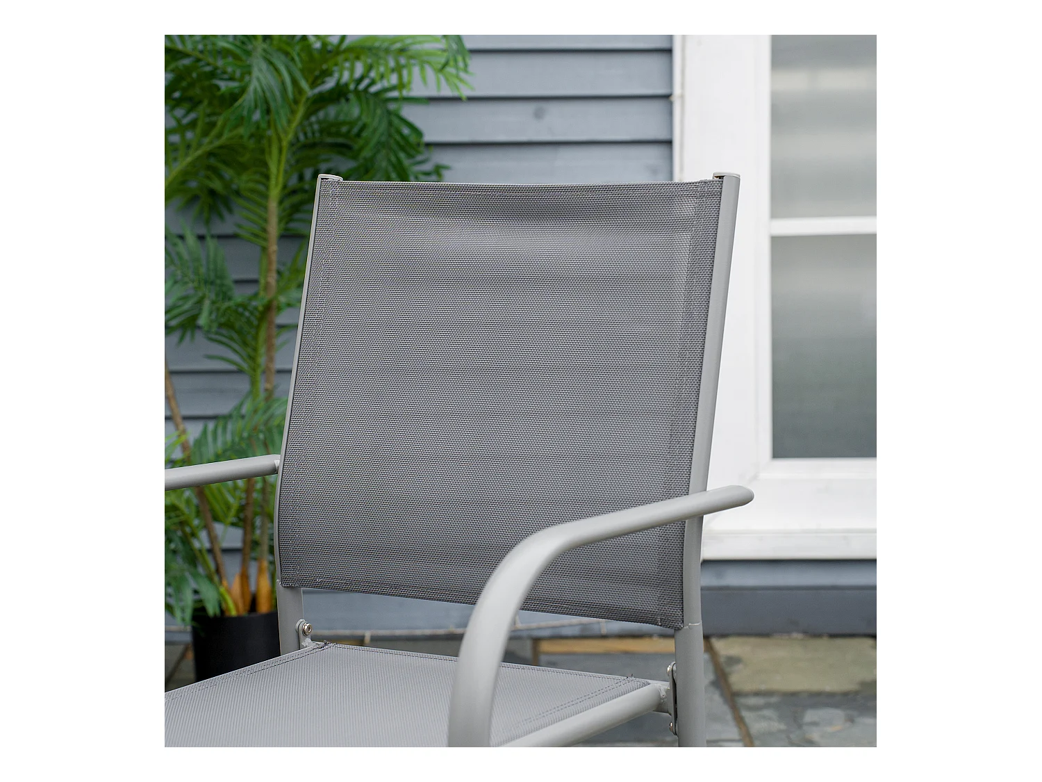 Set tavolo da giardino e 6 sedie con tessuto a rete