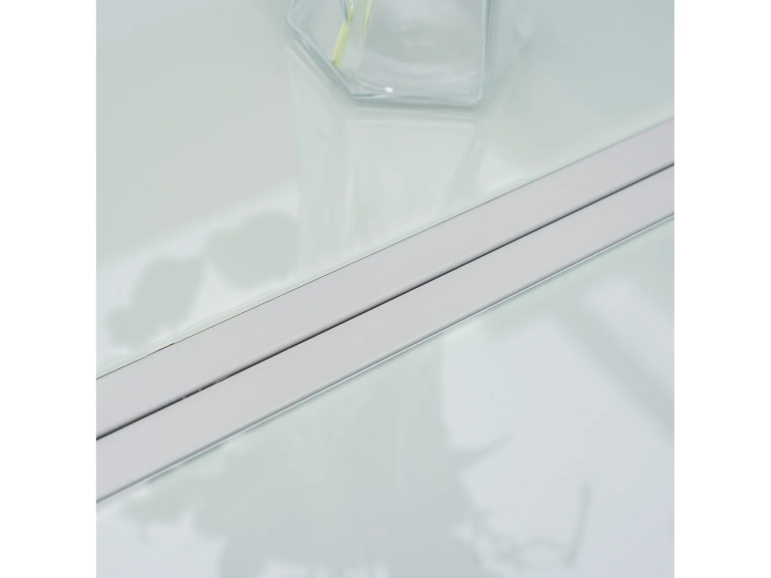 Set tavolo da giardino e 6 sedie con tessuto a rete