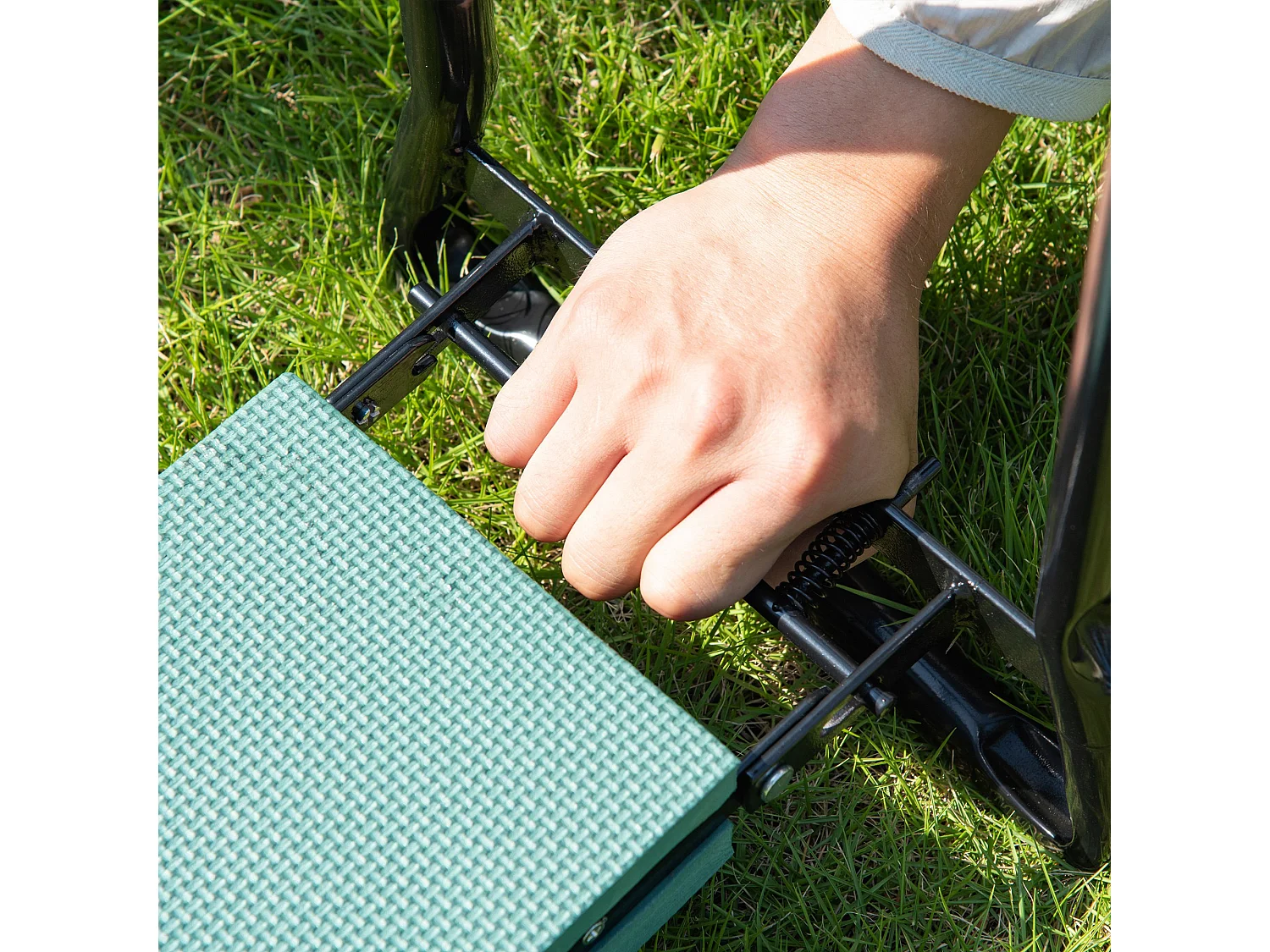 Panca sgabello inginocchiatoio da giardino o giardinaggio verde