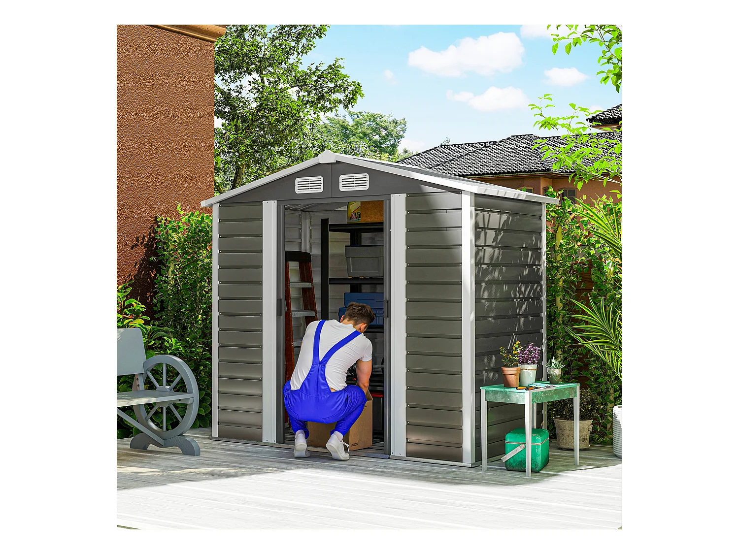 Casetta da giardino con porte scorrevoli e lucchetto in metallo grigio