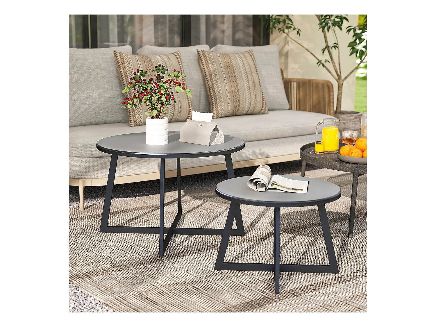 Set 2 tavolini per esterni con piano in vetro temperato grigio