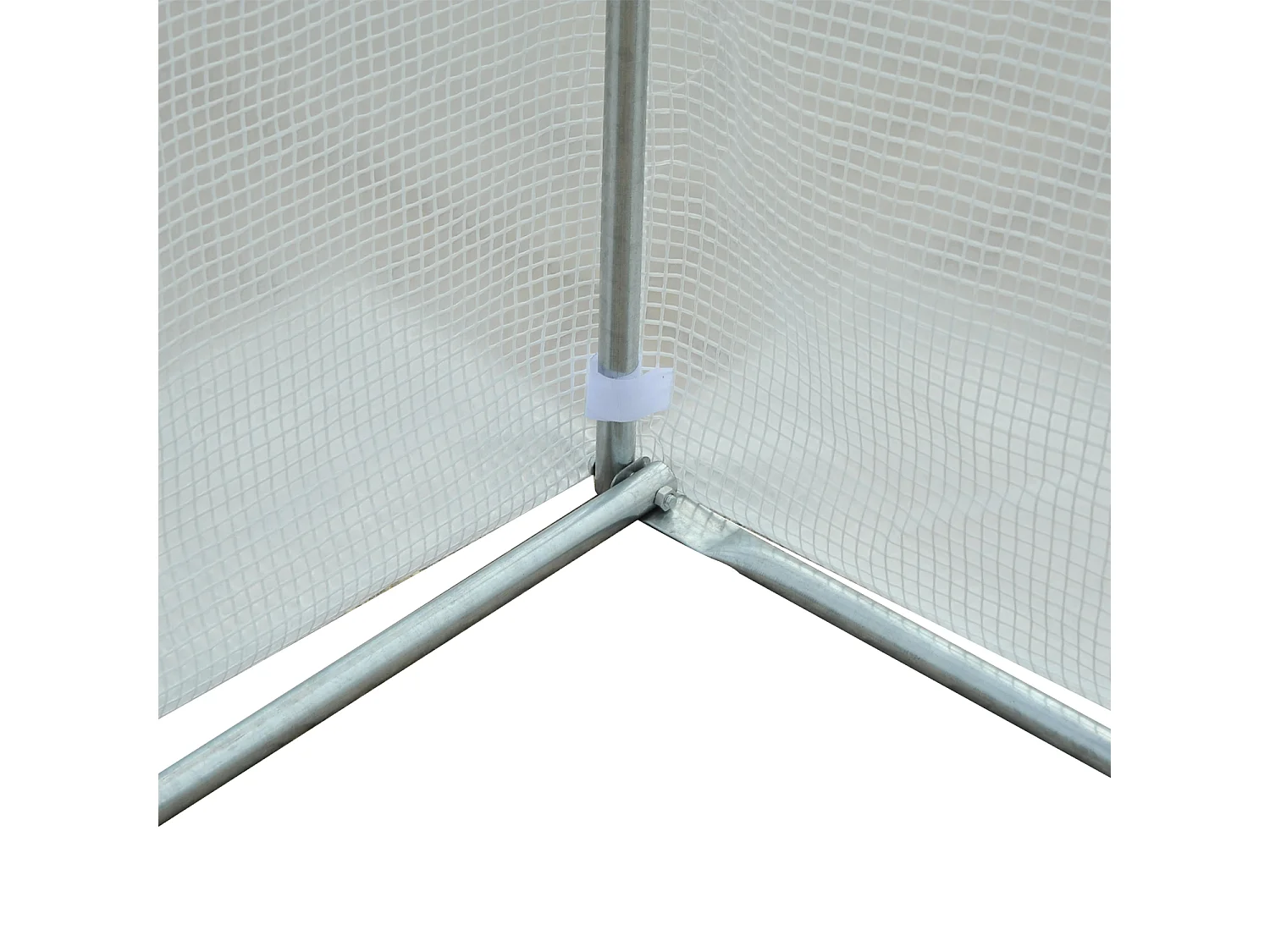 Serra a tunnel in pe con 6 finestre e tubi in ferro bianca