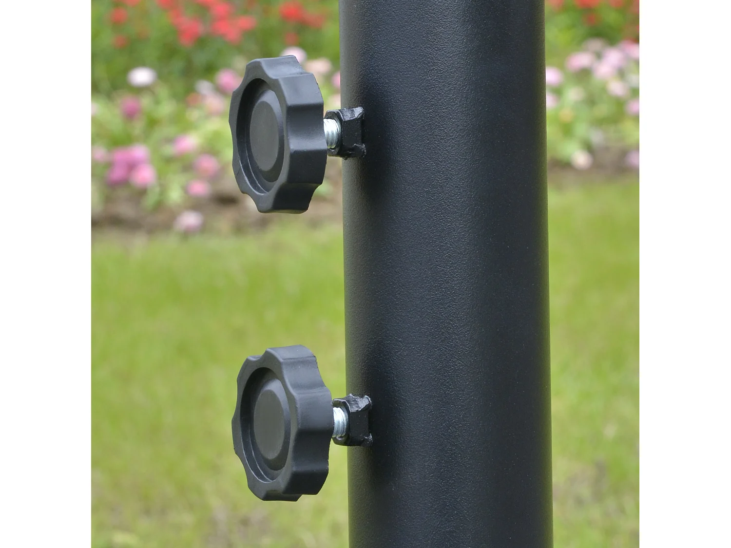 Ombrellone decentrato ø3x2.5 m con base a croce e manovella caffè