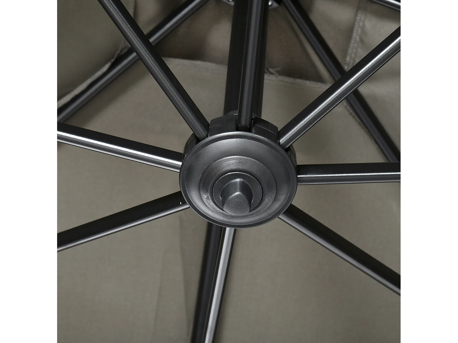 Ombrellone da giardino a manovella 2.5x2.5m girevole grigio chiaro