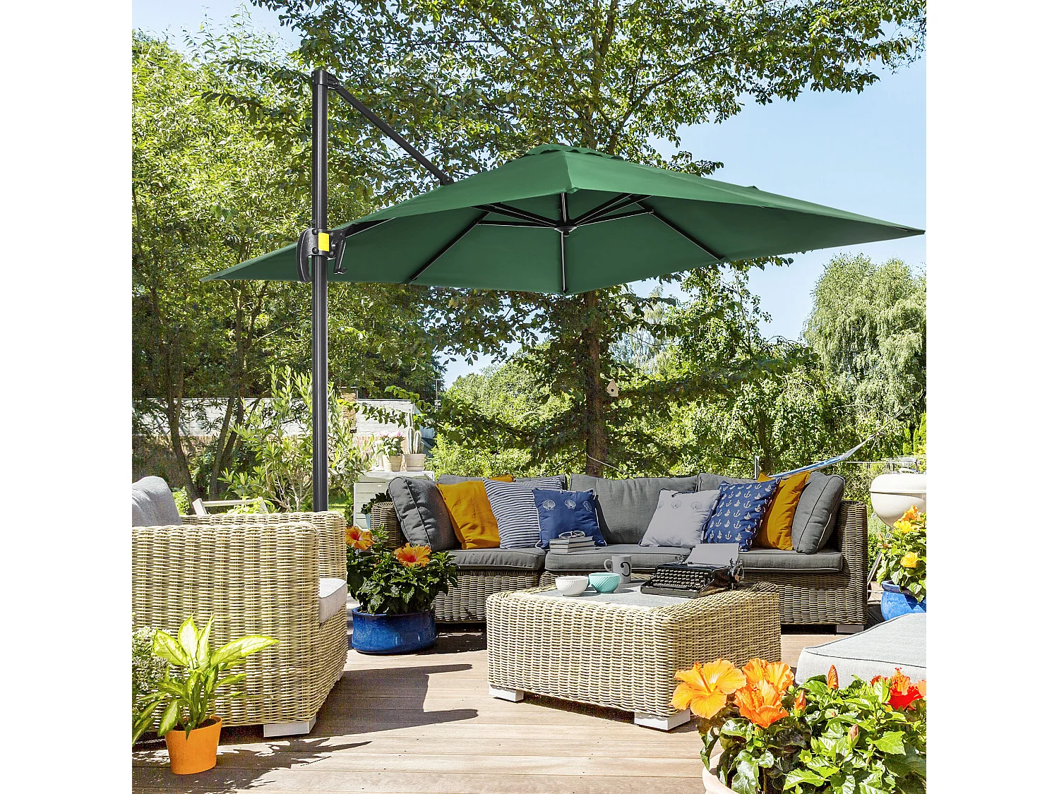 Ombrellone da giardino a manovella 2.5x2.5m girevole verde