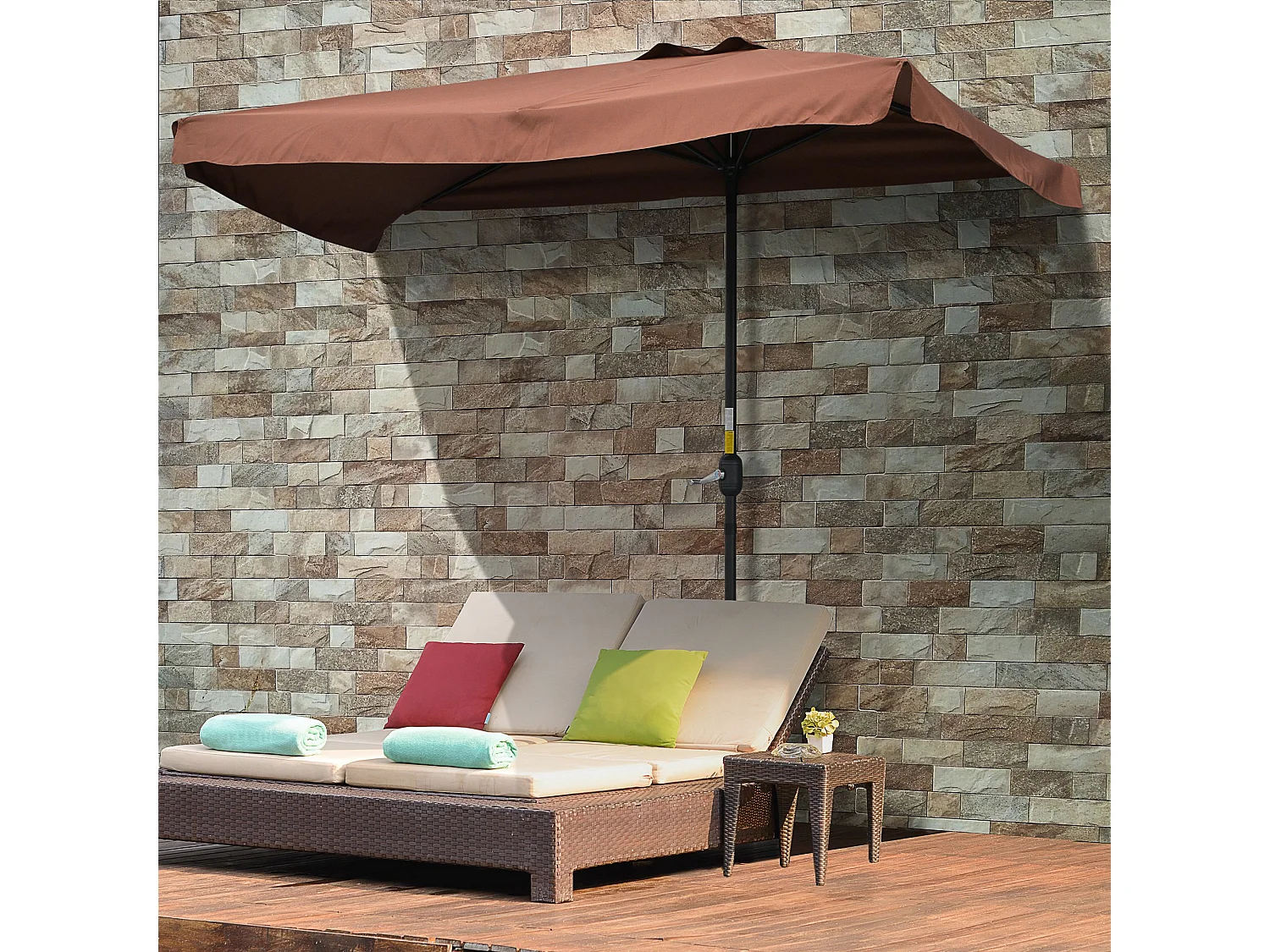 Ombrellone semicircolare con apertura a manovella 2.3x1.3m